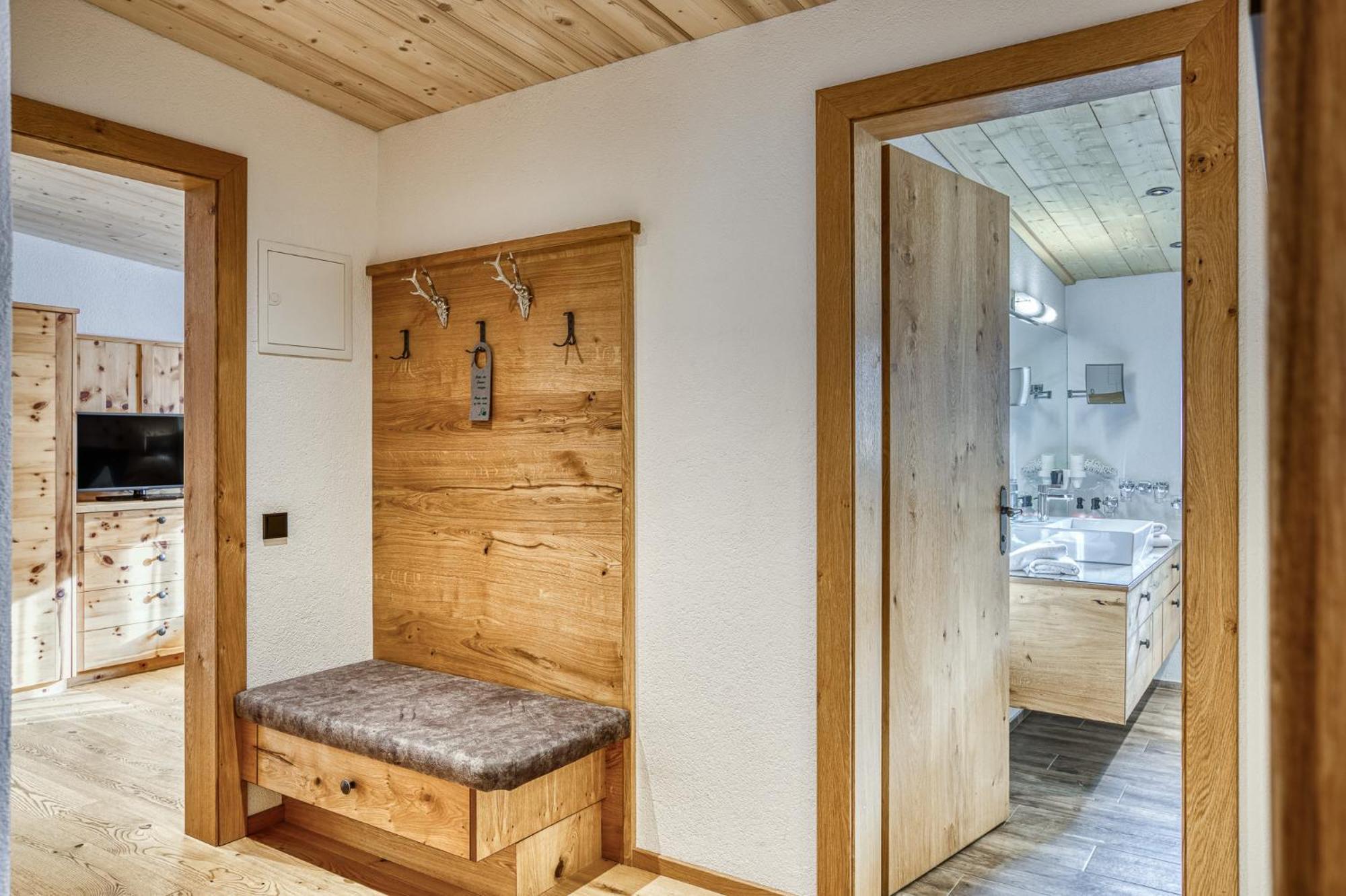 Hotel Alpenstolz Mieders Rum bild