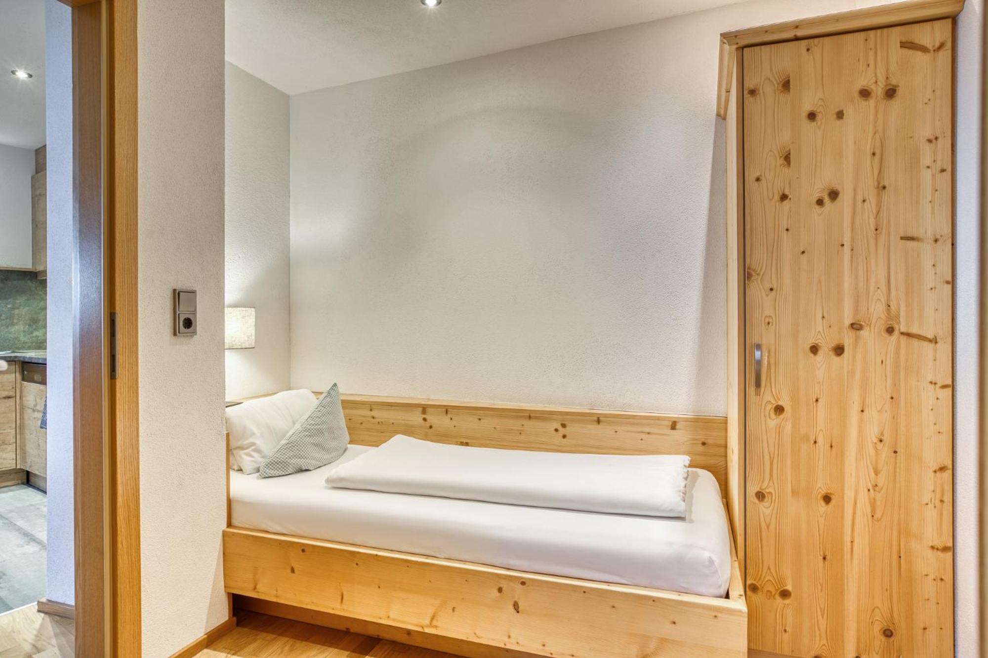 Hotel Alpenstolz Mieders Rum bild